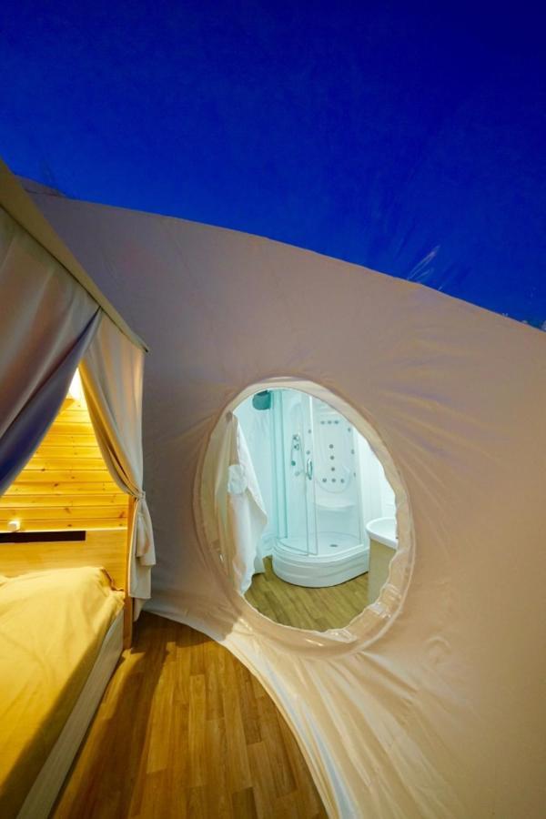 Отель Bubble Tent Неа-Муданья Экстерьер фото